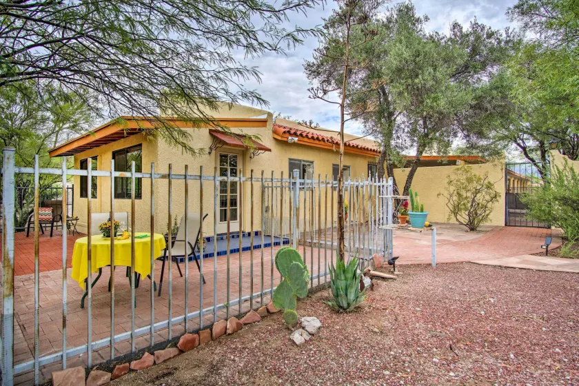 Charming Tucson Casita Near Hiking & Biking! - Image 1