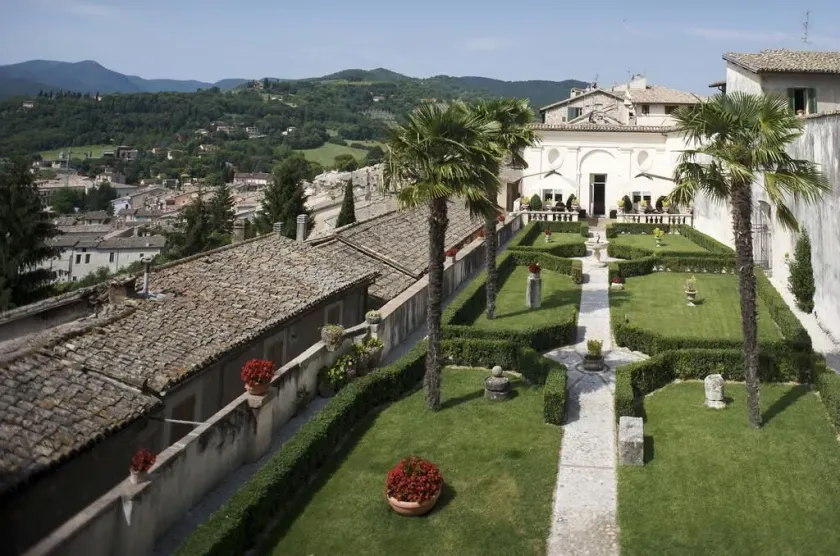 Palazzo Leti Residenza d'Epoca - Image 1