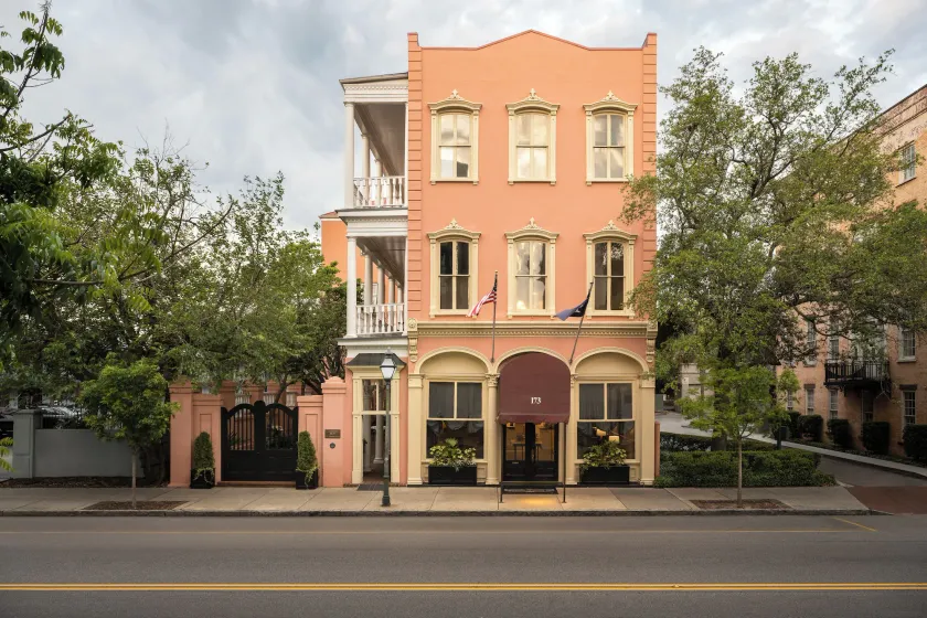 Meeting Street Inn - Image 1