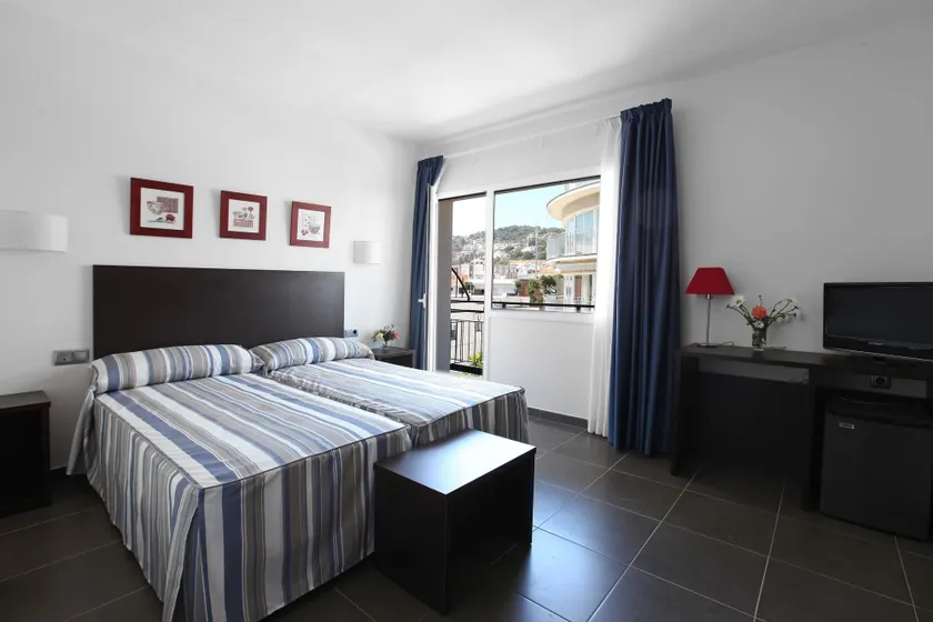 Hotel Marblau Tossa - Image 1