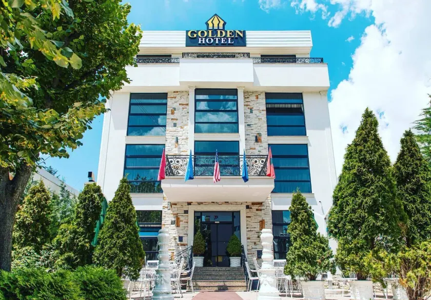 Golden Hotel - Image 1
