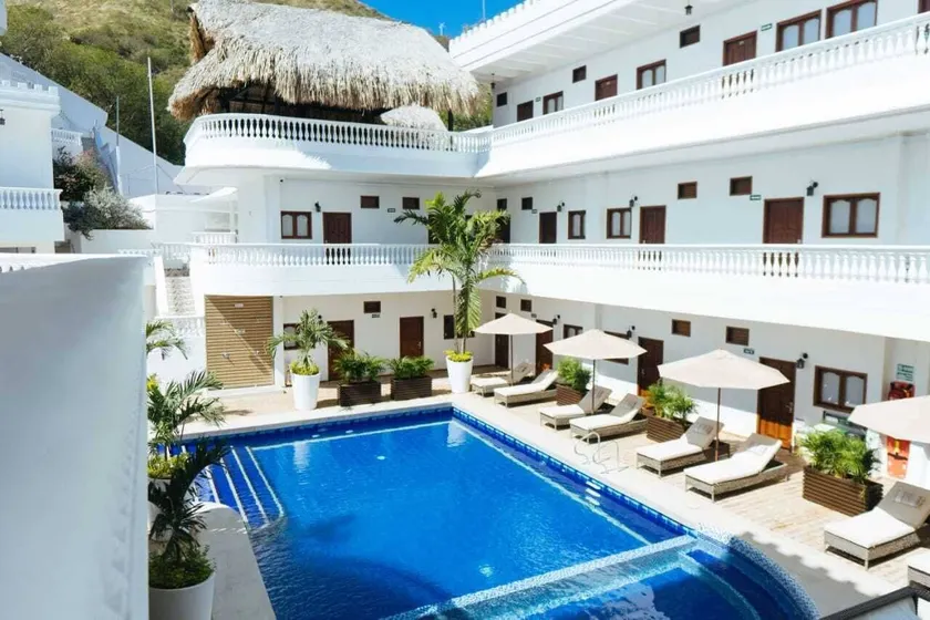 Hotel Abitti Taganga - Image 1