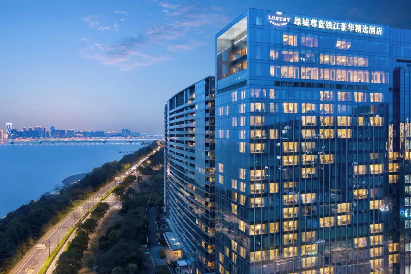 The Azure Qiantang, a Luxury Collection Hotel, Hangzhou - Image 1