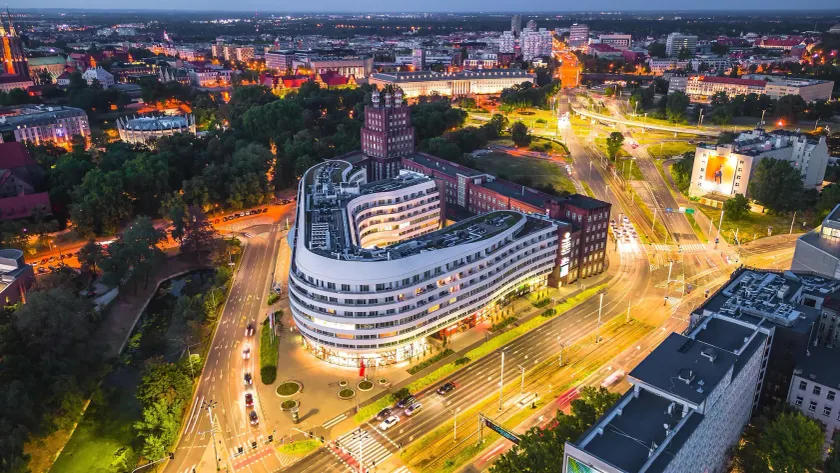 DoubleTree by Hilton Hotel Wroclaw - Image 1