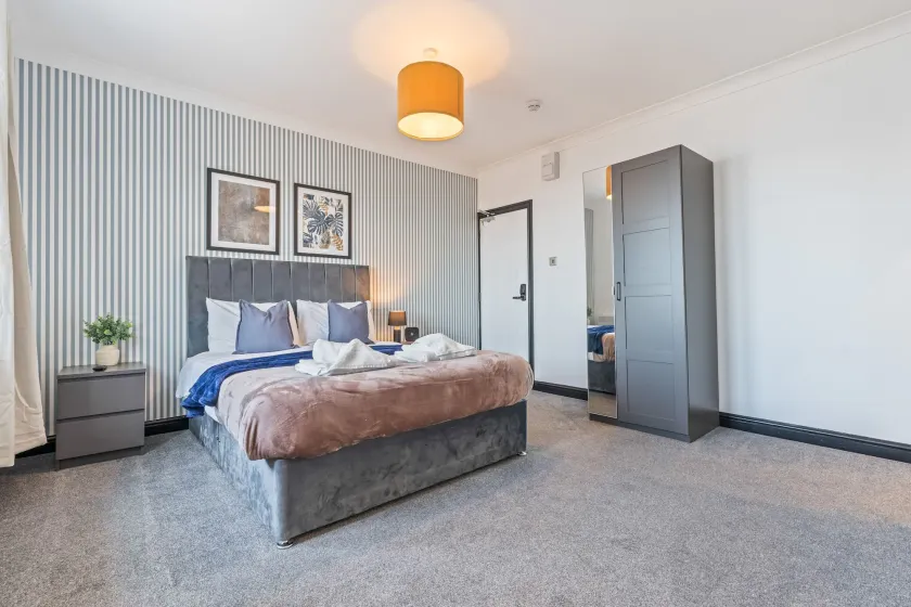 Eden View Hotel - Image 1