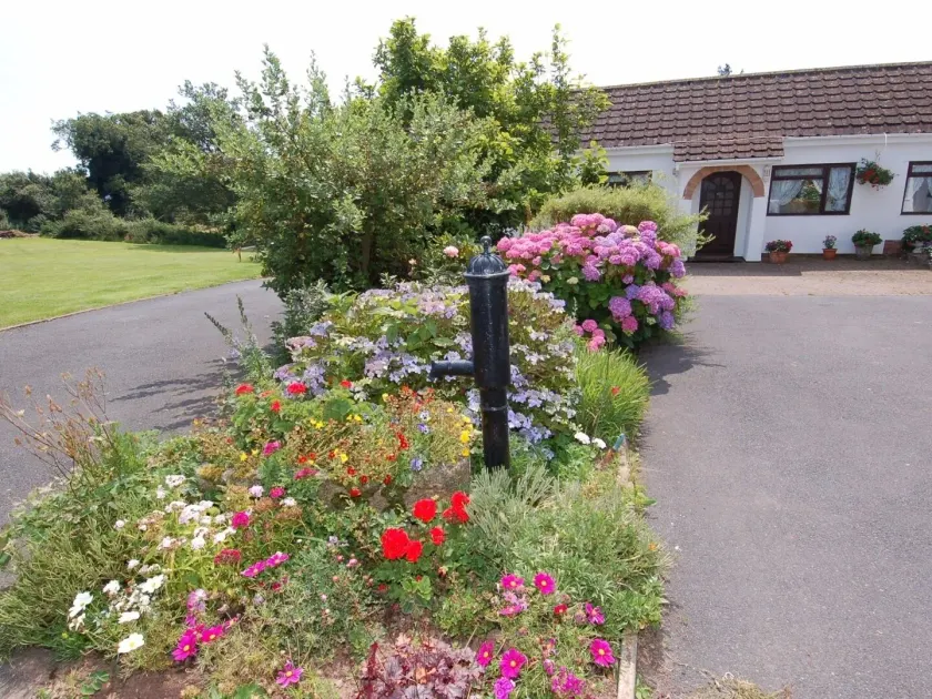 Little Waycroft - Image 1