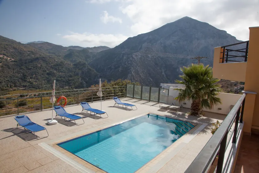 Villa Frati Gorge - Image 1