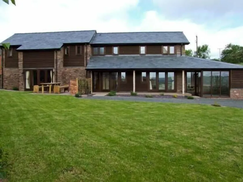Bushmills - Image 1