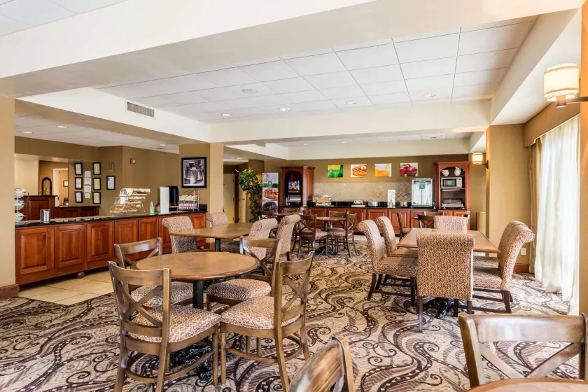 Quality Inn Union City US 51 - Image 1