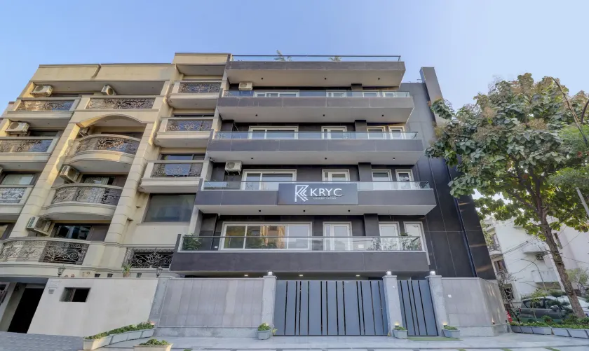 KRYC Luxury Living near Indraprastha Apollo Hospital - Image 1