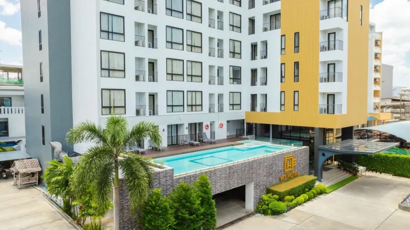 W3 Hotel - Image 1