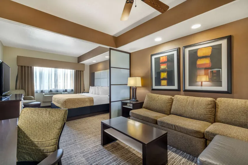 Best Western Plus Lackland Hotel and Suites. - Image 1