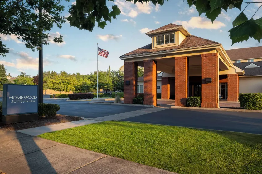 Homewood Suites Medford - Image 1