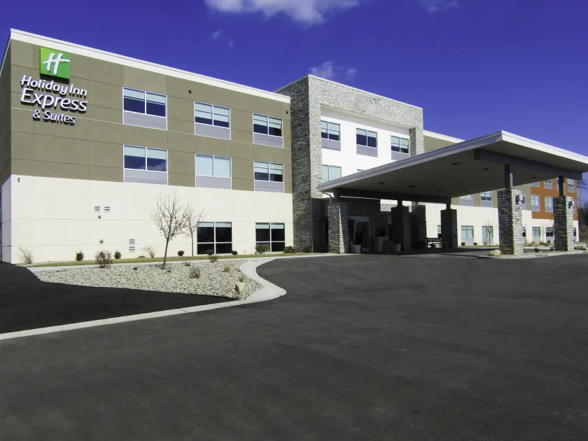 Holiday Inn Express & Suites Coldwater by IHG - Image 1