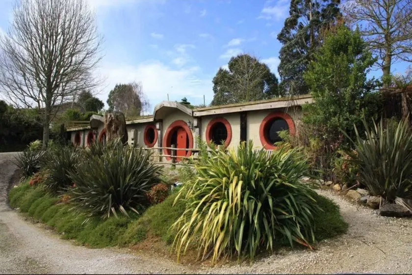 Woodlyn Park Motel - Image 1
