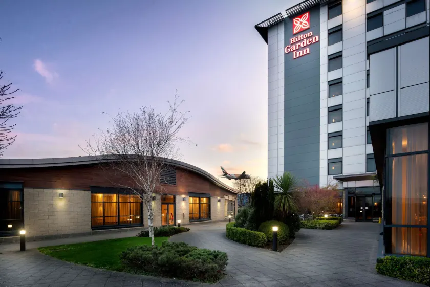 Hilton Garden Inn London Heathrow Airport - Image 1