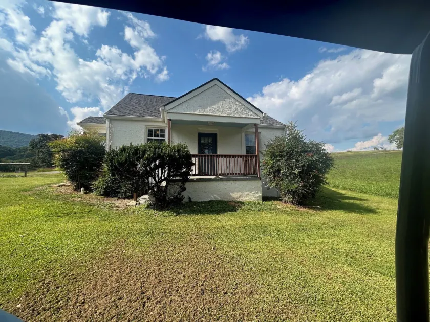 Mountain Cove Farms Resort - Image 1