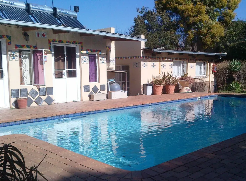 Johannesburg Youth Hostel - Image 1