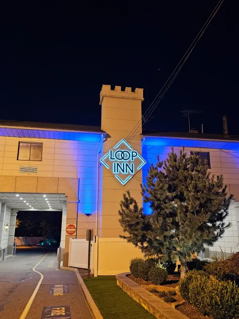 Loop Inn Motel - Image 1