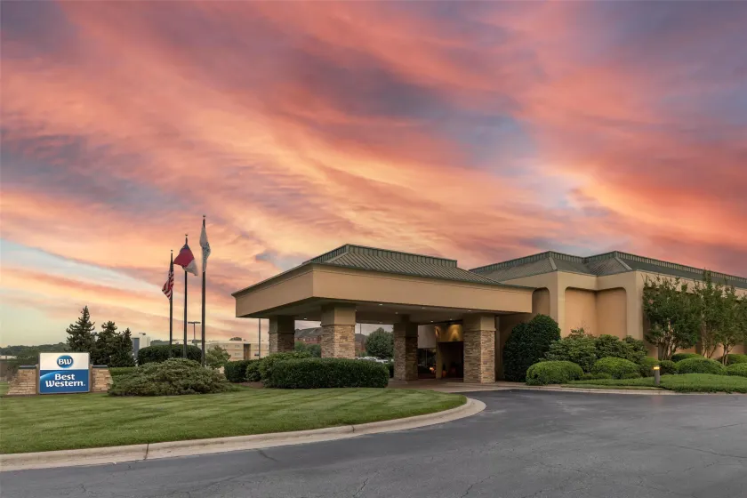 Best Western Hickory - Image 1