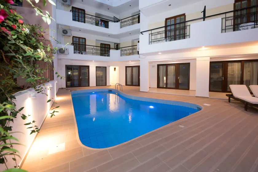 Artemis Hotel Apartments - Image 1