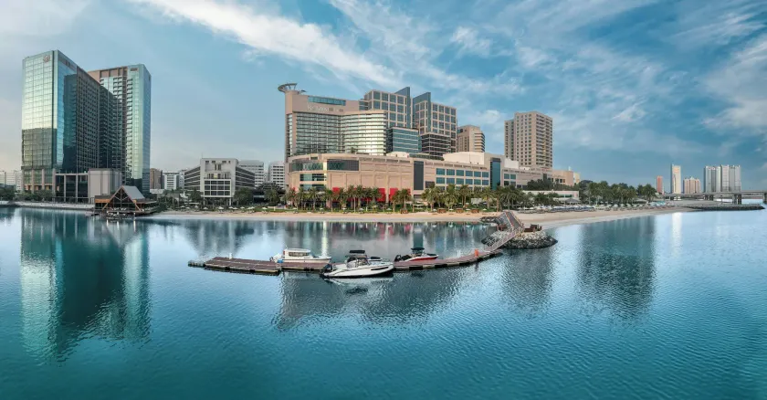 Beach Rotana Residences - Image 1