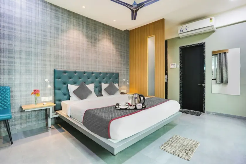 Hotel Stay Inn near Bhiwandi Thane Railway Station - Image 1