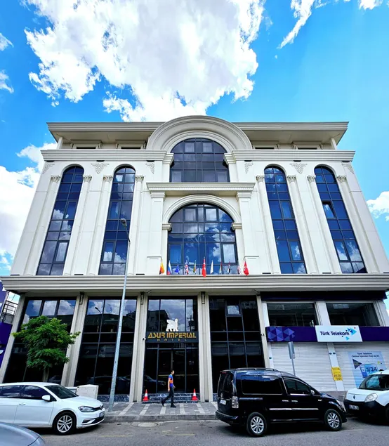 Asur Imperıal Hotel - Image 1