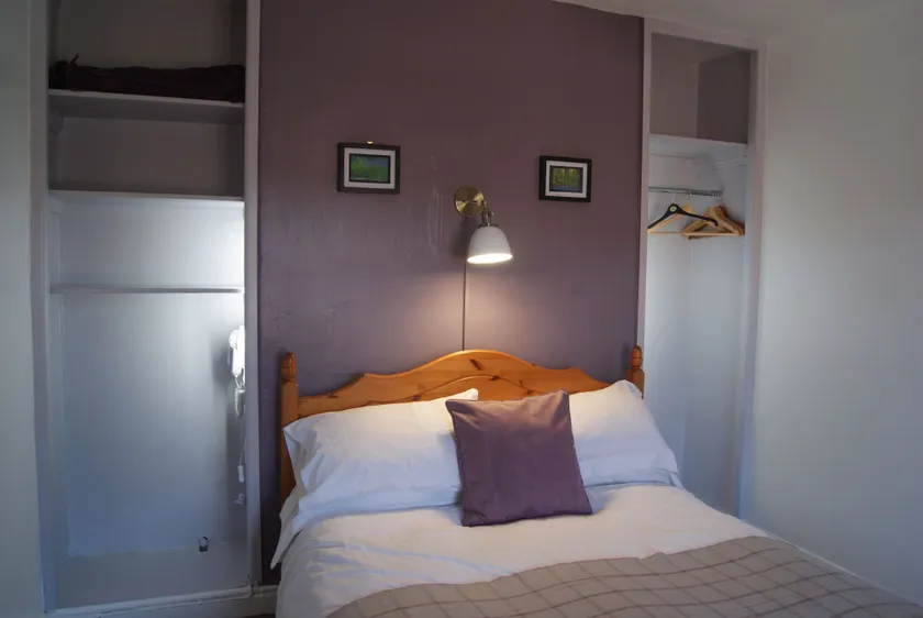 The Crown Aldbourne - Room