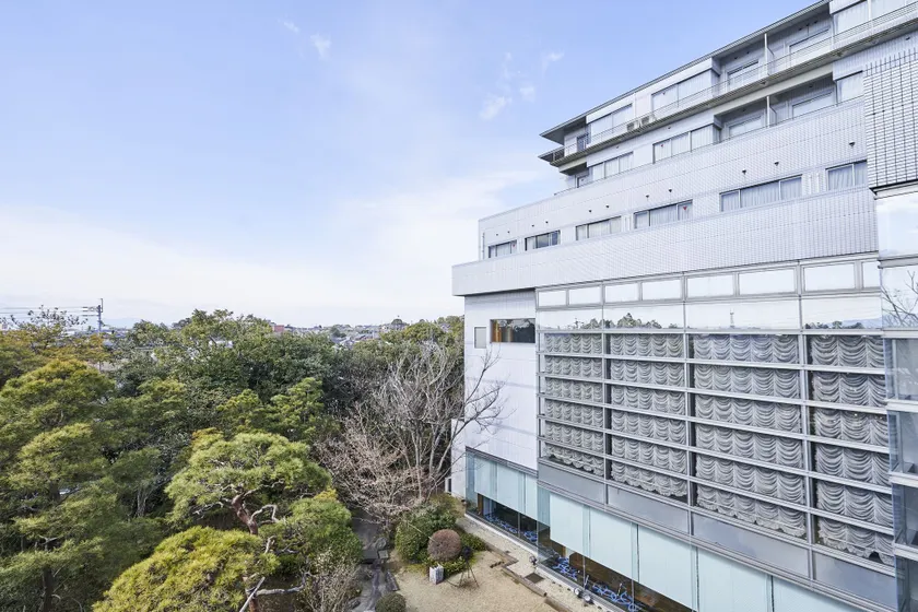 Tsukasa Royal Hotel - Image 1