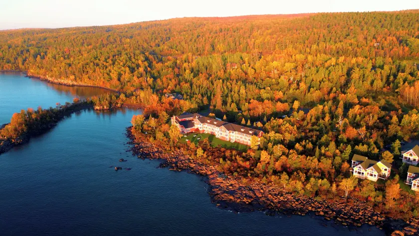 Cove Point Lodge - Image 1