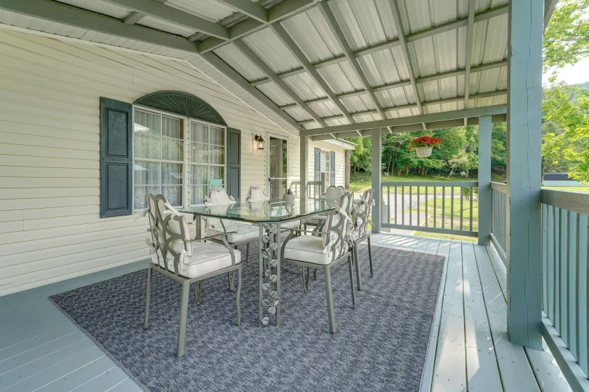 Near Kanawha River & ATV Trails: Home w/ Deck! - Image 1