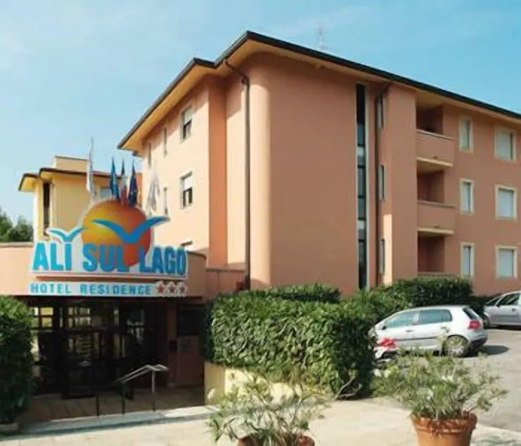 Hotel Ali Sul Lago - Image 1