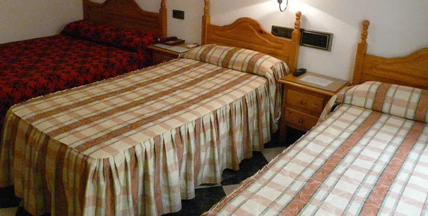 Hotel Guillermo II - Image 1