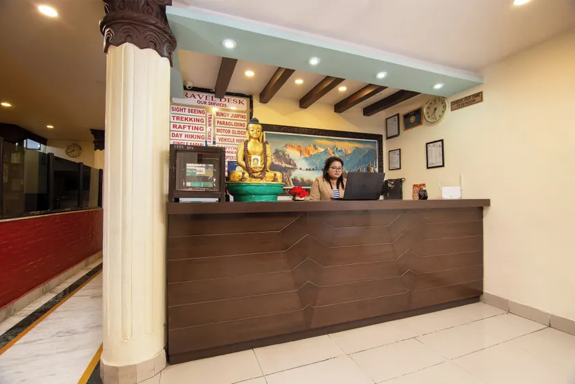 Hotel Nomad Inn - Reception