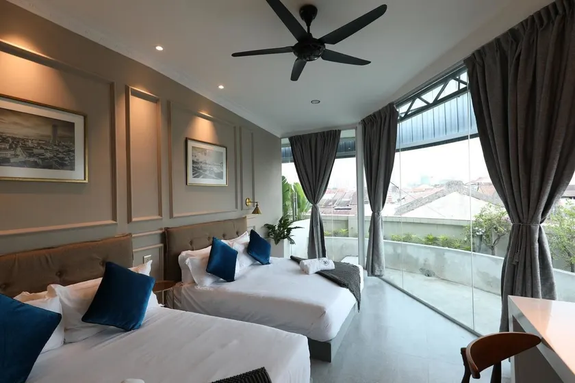 Reunion Residence - Image 1