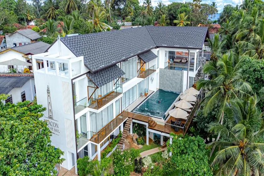Beacon By The Bay Villas and Suites by the Clarks - Image 1