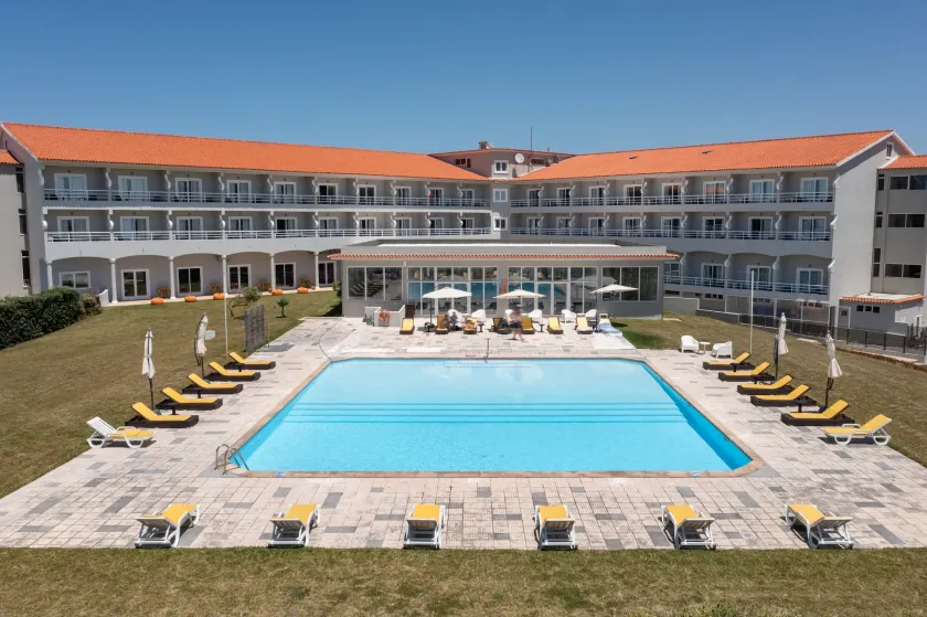 Star inn Peniche - Image 1