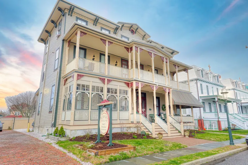 Bedford Inn - Image 1