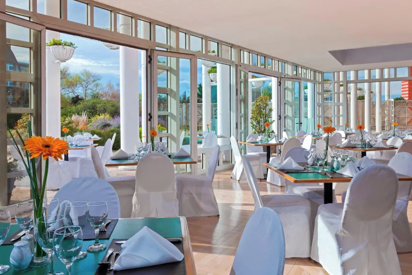Sheraton Mar Del Plata Hotel - Image 1