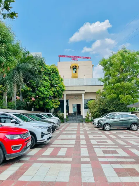 SAIBABA INTERNATIONAL SUPREME Hotel - Image 1