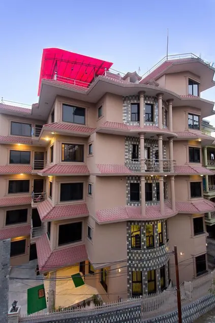 Rinchen Hotel - Image 1
