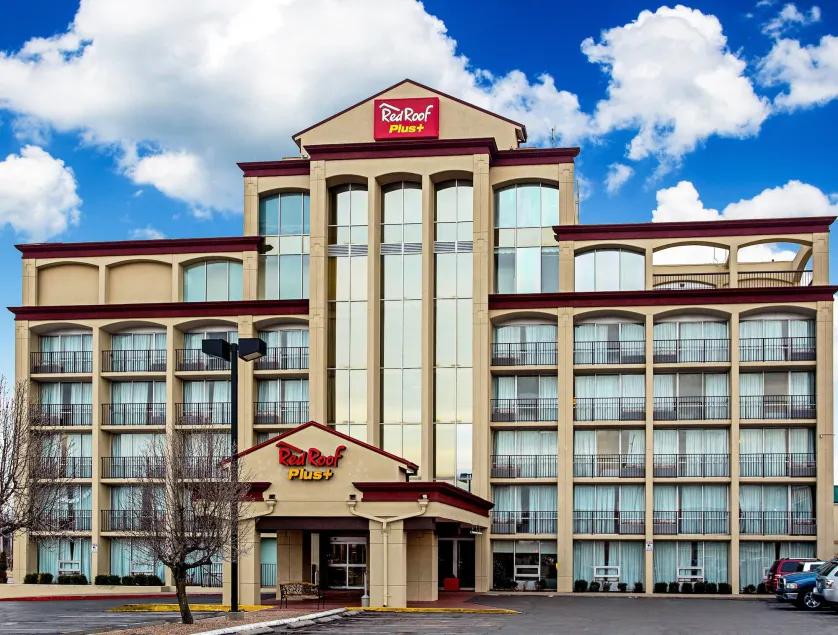 Red Roof Inn PLUS+ Wichita East - Image 1