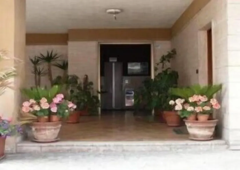 Residence Royal - Image 1