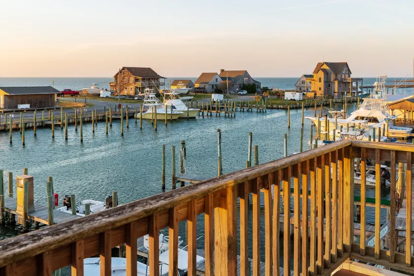 Hatteras Harbor Marina - Image 1