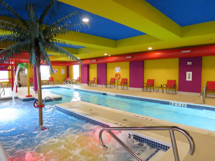 Comfort Suites Regina - Image 1