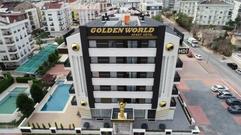 Golden World Suite Hotel - Image 1