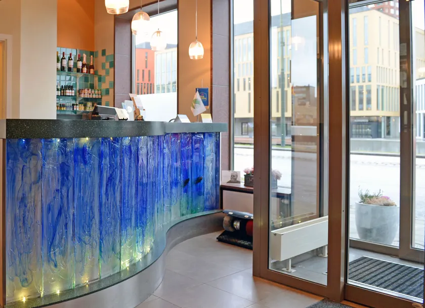 Best Western Hotel Royal - Interior entrance