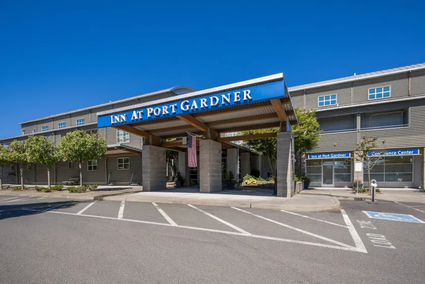Inn at Port Gardner-Everett Waterfront, Ascend Hotel Collection - Image 1