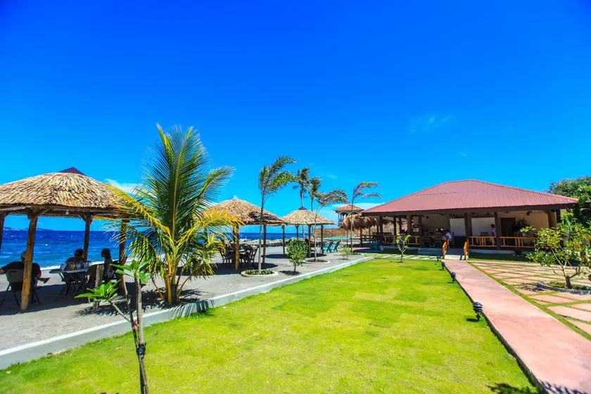 Allura Resort Dive & Spa - Image 1
